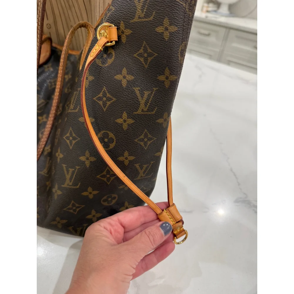 Louis Vuitton Monogram Neverfull MM Tote Bag Brown